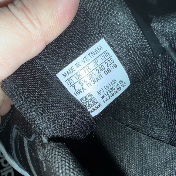 Adidas Entrap Basketball Shoes - Picture 4 of 4